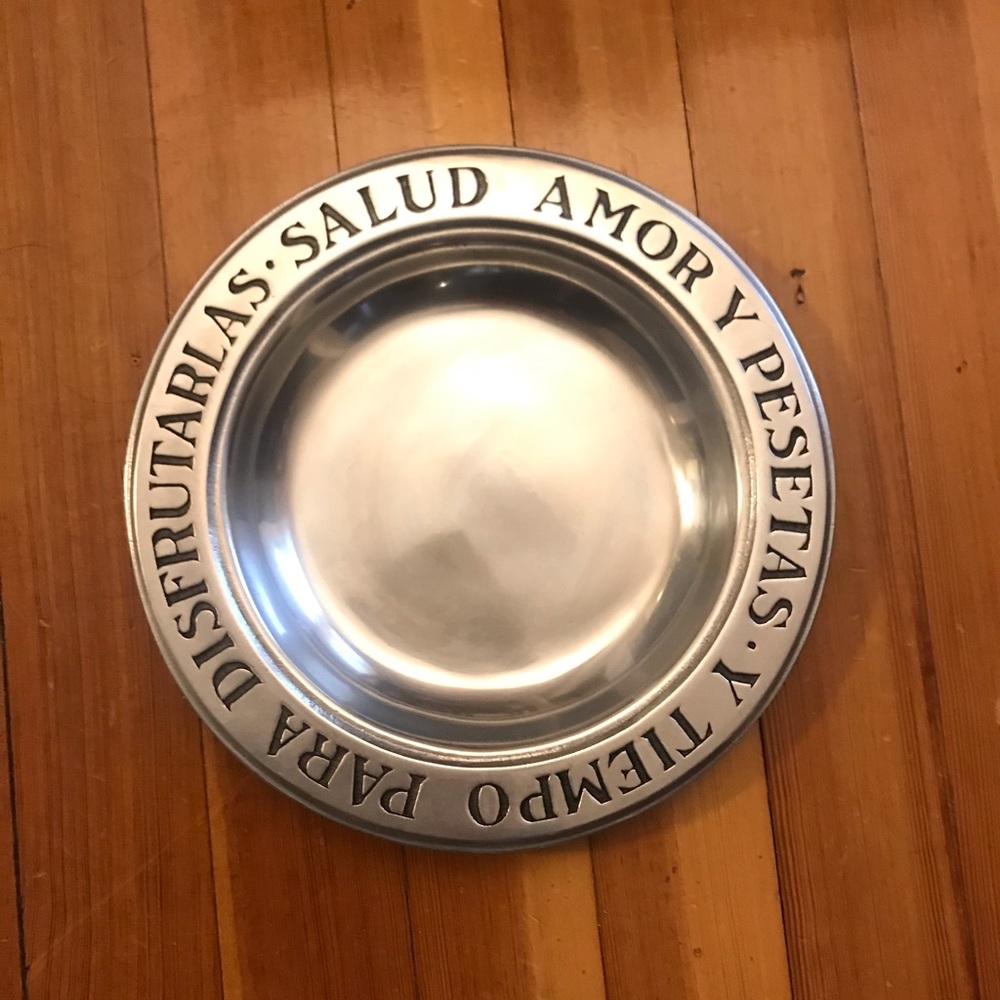 Wilton Columbia shallow pewter bowl